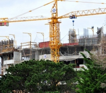 Empleo en la construcción cerró su peor semestre en una década